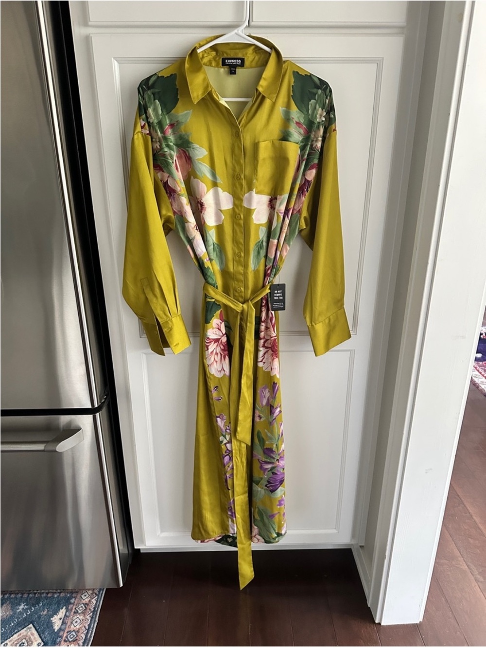 NWT Express Portofino Floral Tie-Waist Maxi Shirt Dress - Yellow Green - Picture 5 of 6